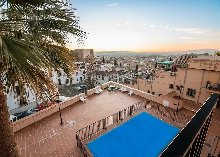 Casa De Alhacaba * Granada